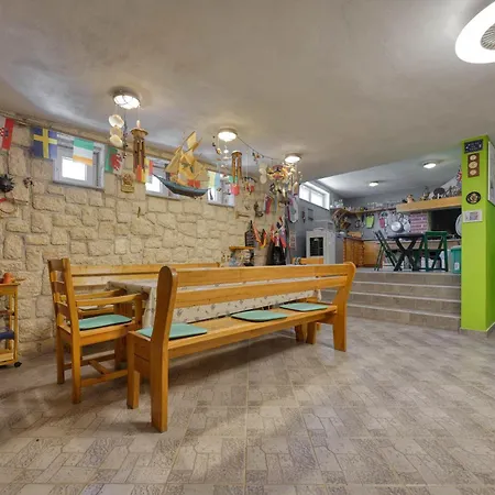 Villamar Apartmán *