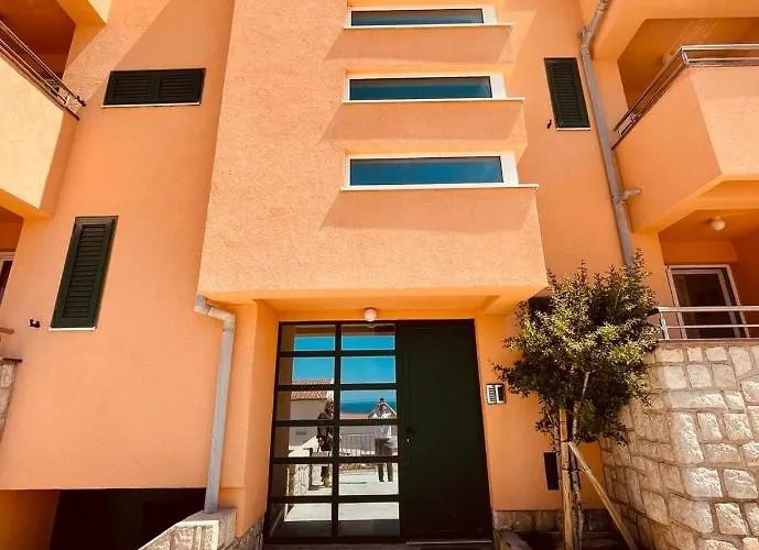 Villamar شقة *