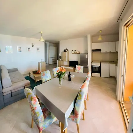 Apartment Villamar Košljun