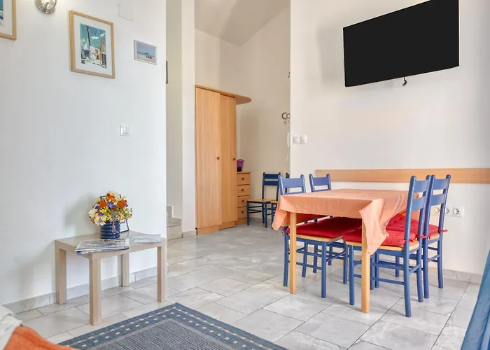 Villamar Apartman Kosljun